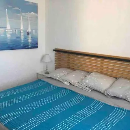 Villa Cote D'azur: Charmante Villa, Vue Mer, Piscine,clim,calme 8/10 Personnes