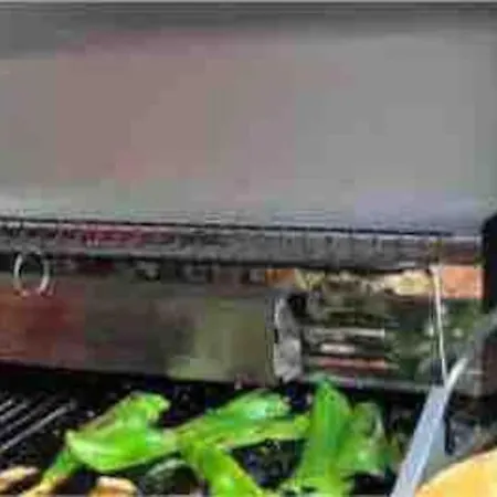 Cote D'azur: Charmante Villa, Vue Mer, Piscine,clim,calme 8/10 Personnes